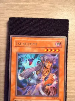 Yu-Gi-Oh! TCG Tsukuyomi DCR-075 Dark Crisis Rare Card Edition LP - Image 4