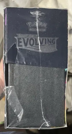Pokemon TCG Evolving Skies Elite Trainer Box 820650808944 - Image 2
