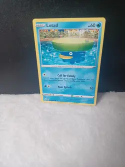 032/203 Lotad | Common | Pokemon Trading Card GameEvolving Skies - Image 1