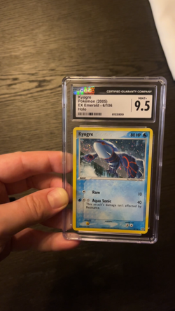 Kyogre CGC 9.5 Pokemon 2005 EX Emerald 6/106 Holo Swirl Low POP 6 - Image 2