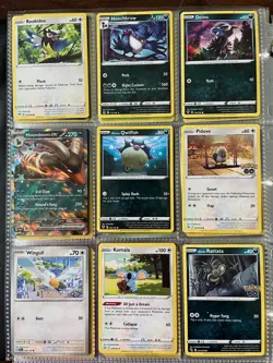 HUGE Binder Collection Lot of over 800 Pokemon Cards Mixed V EX Holo Rare - Image 4