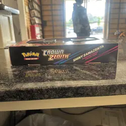 Pokemon TCG Crown Zenith Premium Figure Collection Box 11 Packs Shiny Zamazenta - Image 4