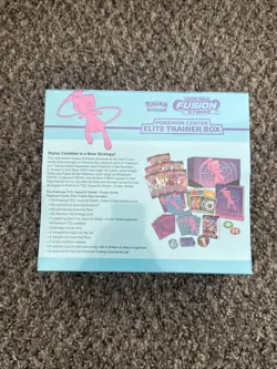 Nintendo Pokemon TCG Sword & Shield-Fusion Strike Elite Trainer Box 820650809941 - Image 3