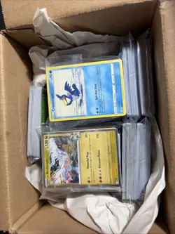750 Pokemon TCG Cards Bulk Lot incl over 100 Holos and Reverse No Energy Cards - Image 3