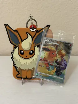 Pokemon Chinese Flareon Keychain With Promo Card Sealed - Image 1