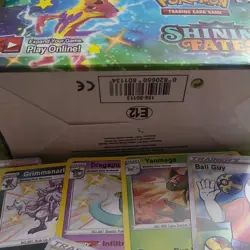Pokemon Shining Fates VMAX Holo Shiny English + Display Box - Image 5
