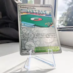Trainingsstudio 186/193 Reverse Holo Pokemon | Entwicklungen in Paldea | NM | D - Image 1