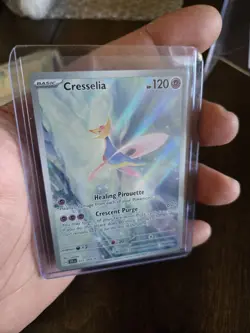 Cresselia 071/064 Shrouded Fable Illustration Rare Holo Card - Image 5