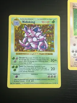 POKEMON 3 VINTAGE HOLOS SHADOWLESS CARDS LOT ( NIDOKING , HITMONCHAN , MACHAMP ) - Image 2