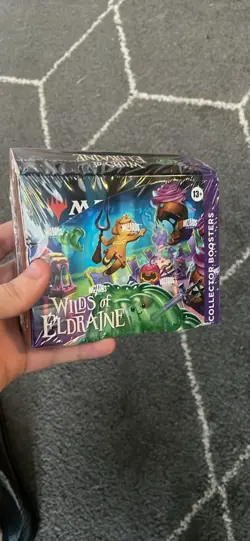Wizards of the Coast Magic: The Gathering Wilds of Eldraine Collector Box 195166231945 - Image 1
