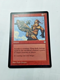 MTG Fling Stronghold Regular Common - Uncirculated - Image 1