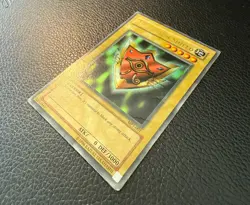 YUGIOH MILLENNIUM SHIELD ULTRA RARE MCDONALDS PROMO MP1-001 MP/HP - Image 2