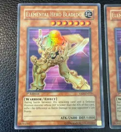 YUGIOH ELEMENTAL HERO BLADEDGE ULTRA RARE 1ST EDITION YSD-EN019 LP X2 - Image 2