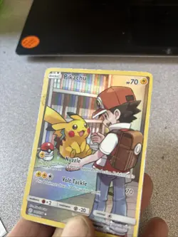 PIKACHU 2019 POKEMON SUN & MOON COSMIC ECLIPSE SECRET RARE C 241/236 Q5276 - Image 4