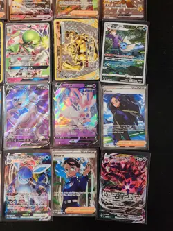 20 Card Pokemon Lot Pikachu, Mewtwo, Vaporeon, Lucario, Gardevoir - Image 5