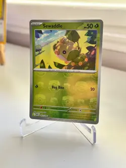 Pokemon Sewaddle 001/086 (Poke Ball Pattern) Sv: White Flare Reverse Holo NM - Image 1