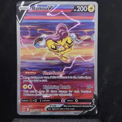 Raikou V GG41/GG70 Holo V Rare Crown Zenith Galarian Gallery Pokemon NM - Image 1