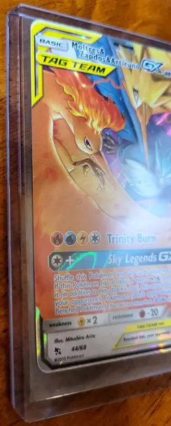 Pokemon TCG - Moltres, Zapados, & Articuno GX - Hidden Fates 44/68 - Image 3