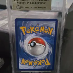 Pokemon Crabominable V Fusion Strike Ultra Rare Full Art Holo Beckett 9.5 2021 - Image 2