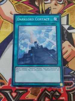 Darklord Contact deso-en035 1st Edition (NM+) Secret Rare Yu-Gi-Oh! - Image 3