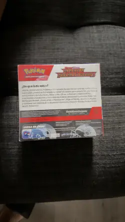 Pokemon TCG Rivales Predestinados Booster Box Mewtwo Giovanni - Spanish - Image 2