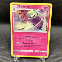 Gardevoir 141/214 Holo Rare Sun & Moon Lost Thunder Pokemon TCG - Image 2