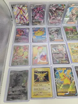 Huge Pokemon Card Lot 30 Cards Mix Of ILLUSTRATION RARES FULL ART No Duplicates - Image 3