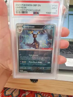 2023 Pokemon OBF EN Umbreon GameStop Exclusive #130 Holo PSA 9 MINT Obsidian Fla - Image 1