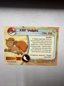 Topps Pokemon #37 Vulpix - Image 2