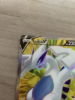 Pokemon Card TCG Lugia v Silver Tempest 185/195 Holo Ultra Rare - Image 3