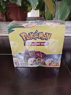 Pokemon TCG Sword & Shield Evolving Skies Booster Box - Image 1