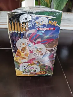 Pokemon TCG Sword & Shield Evolving Skies Booster Box - Image 4