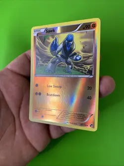 Sawk 62/114 Black & White Reverse Holo Pokemon Card NM - Image 3