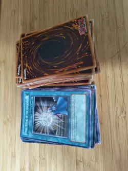 10x Card Yu-Gi-Oh! Commons and Rares - Mix of Sets - US (Eng & Spanish) - Image 1