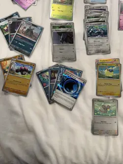 Chaos Rising 87x Card Lot! Pack Fresh, Ships Fast. 30 Holo/rev, 55, Non & 2 Ex - Image 5
