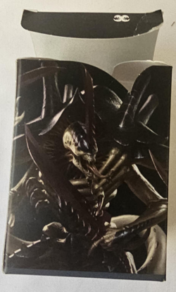 MTG Magic The Gathering Warhammer 40k Commander Tyranids Deck Box Only - Image 1