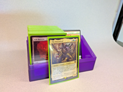 MTG Warhammer 40k Tyranid Swarm Commander Deck - 100% Complete w/ Satin Boulder - Image 4