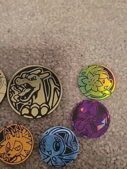 LOT OF 9 POKEMON COINS + 4 PINS SHIPS IN A TIN. - Image 3