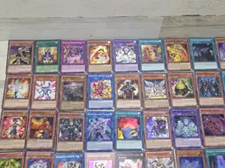 Yu-Gi-Oh Holographic Holo Lot Of 125 Cards All Holo - Image 2
