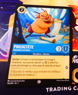 LORCANA TRADING CARD GAME DISNEY CHAPITRE 1 CARTE PHILOCTETE 156/204 FR NM - Image 1