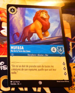 LORCANA TRADING CARD GAME DISNEY CHAPITRE 1 CARTE MUFASA 155/204 FR NM - Image 1