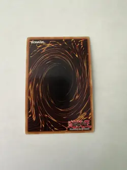 Yugioh - Kachi Kochi Dragon - Ultra - 1st - YZ01-EN001 - LP - Image 2