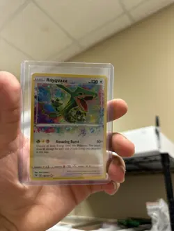 Pokemon Company Rayquaza 138/185 Swsh04 Vivid Voltage Amazing Rare Holo English - Image 1