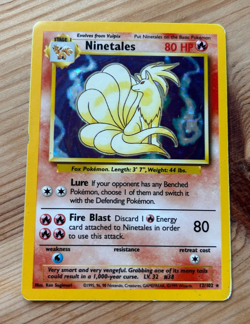 Pokemon holo rare Ninetales - 012/102 - 1999 WotC Base Set - EXCELLENT - Image 1
