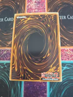 Yugioh Saga of Blue-Eyes White Dragon SDBE-EN040 Ultra Rare Unlimited NM Miscut - Image 3