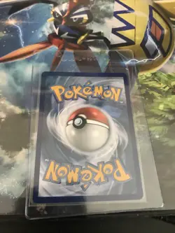 Reshiram 017/072 Amazing Rare - 2021 Pokemon Shining Fates NM - Image 2