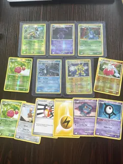 Vintage Pokemon Dimomd And Pearl Holo/Reverse Holo/Bulk Lot (13) Cards 2007 - Image 1