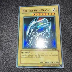 Yu-Gi-Oh! TCG Blue-Eyes White Dragon Ultra Rare Konami 1996 SDK-001 From 2002 - Image 1