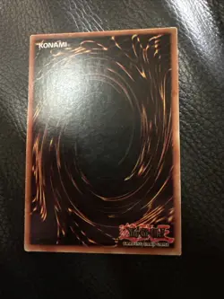 Yu-Gi-Oh! TCG Blue-Eyes White Dragon Ultra Rare Konami 1996 SDK-001 From 2002 - Image 4