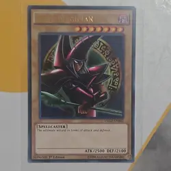 Yu-Gi-Oh! Dark Magician YGLD-ENB02 Ultra Rare Holo 1st Ed ATK 2500 Konami - Image 1